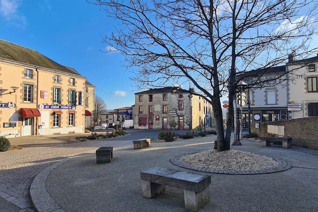 Le Nid Des Epesses Villa Les Épesses Exterior foto